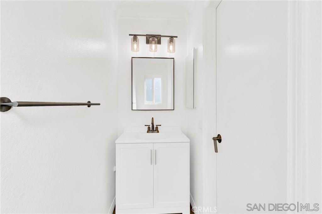 603 Beverly Place - photo 9