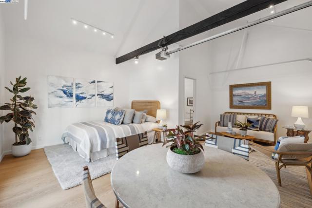 Image 45 of 57 For 3085 Monterey Boulevard