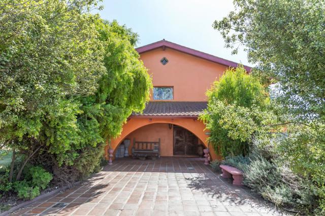 125 Springfield Road, Moss Landing CA: https://media.crmls.org/mediaz/38a5d550-7ee7-4325-b5bf-8b374aa8622f.jpg