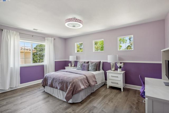 418 Golf Ct, Walnut Creek CA: https://media.crmls.org/mediaz/38a6836f-4ce3-4f07-9f5c-c9e710239a3f.jpg