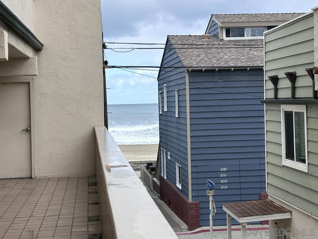 725 Redondo Ct - photo 8