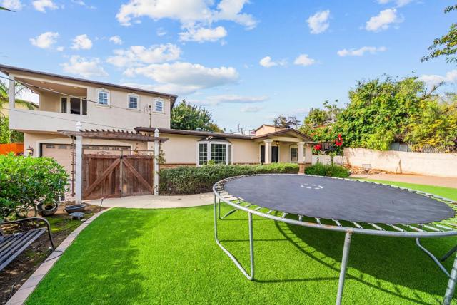 Detail Gallery Image 35 of 49 For 10820 Dutton Dr, La Mesa,  CA 91941 - 4 Beds | 2 Baths