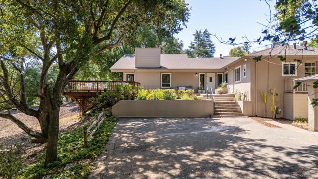 10605 Berkshire Drive, Los Altos Hills CA: https://media.crmls.org/mediaz/38a80c77-8225-4f6c-b12b-8bf62f2f3653.jpg