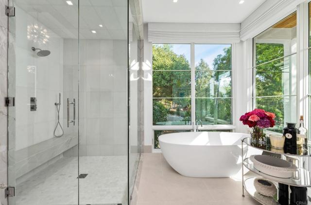 Detail Gallery Image 16 of 34 For 5315 La Crescenta Rd, Rancho Santa Fe,  CA 92067 - 6 Beds | 7/1 Baths