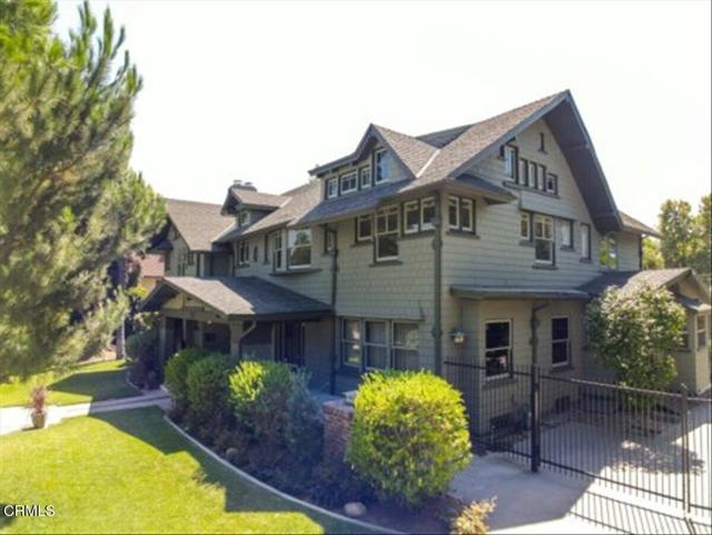 217 Oaklawn Avenue, South Pasadena CA: https://media.crmls.org/mediaz/38a8c163-eae6-4697-89b6-b7947951799e.jpg