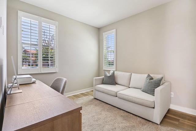 6698 Spartina Ct, Carlsbad CA: https://media.crmls.org/mediaz/38a8fb08-b9cc-4ebc-a345-7b44fba10531.jpg