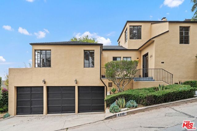 4310 Cedarhurst Circle, Los Angeles CA: https://media.crmls.org/mediaz/38aa16cd-c591-4932-82d7-ee76ff24f966.jpg