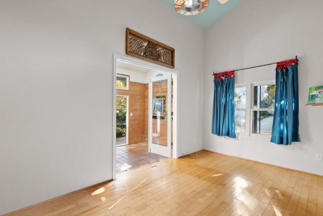 312 Elm Street, Santa Cruz CA: https://media.crmls.org/mediaz/38aa1f19-989b-42a0-9197-fbd9083cedbb.jpg