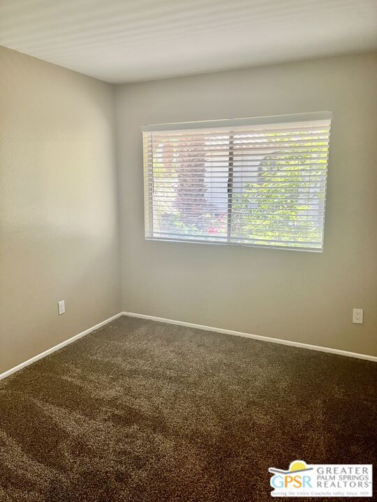 1816 N Mira Loma Way, Palm Springs CA: https://media.crmls.org/mediaz/38aaf94b-4183-40e5-866a-ac363382f826.jpg