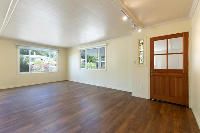 29 Knollwood, Aptos CA: https://media.crmls.org/mediaz/38ab1d2f-5b25-47ab-8ec6-551919e29d9b.jpg