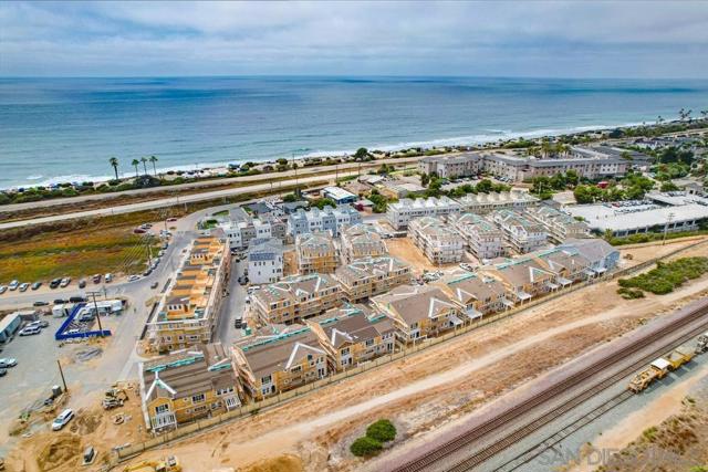 7508 Ponto Road, Carlsbad CA: https://media.crmls.org/mediaz/38abfd5e-43c4-45ef-b355-d01b74414459.jpg