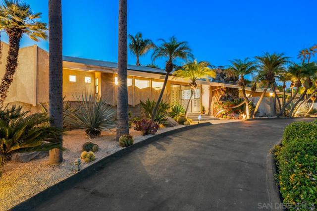 11020 Horizon Hills Dr, El Cajon CA: https://media.crmls.org/mediaz/38ac4fbc-dbde-44b8-a1ee-83362b1e5ad3.jpg