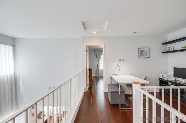 13554 Jadestone Way, San Diego CA: https://media.crmls.org/mediaz/38ad9427-efb8-44d1-9245-6b61609b1289.jpg
