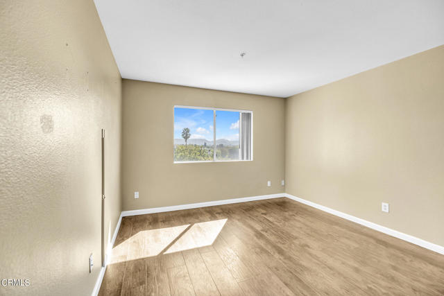 Detail Gallery Image 16 of 26 For 2713 Antonio Dr #203,  Camarillo,  CA 93010 - 2 Beds | 2 Baths