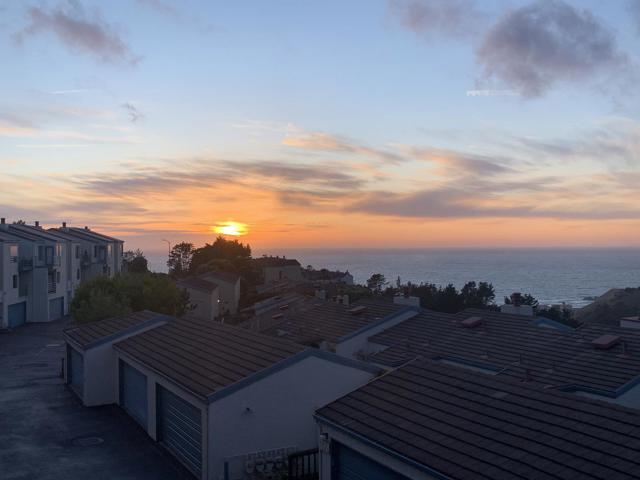 991 Fassler Avenue, Pacifica CA: https://media.crmls.org/mediaz/38ae2406-9094-432e-ba98-c3ff1624734e.jpg
