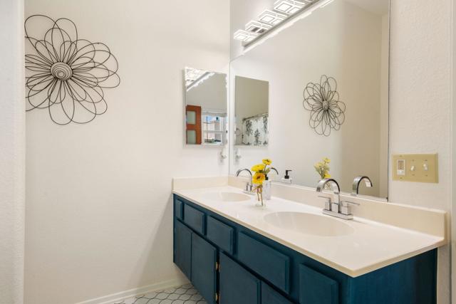 69547 Northhampton Avenue, Cathedral City CA: https://media.crmls.org/mediaz/38af8155-bda2-4d01-87fd-6aed173b9348.jpg