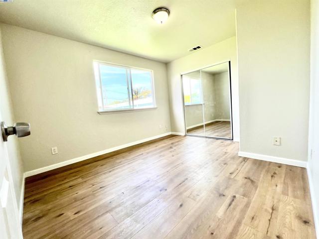 6223 Dairy Ave, Newark CA: https://media.crmls.org/mediaz/38b05744-cf5f-407d-9929-32066f0061f4.jpg