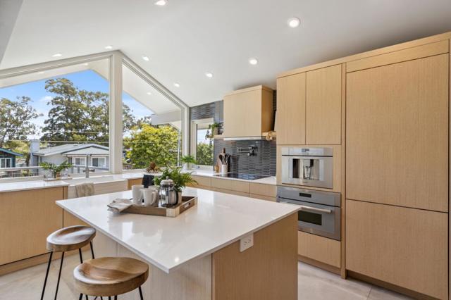 237 21st Avenue, Santa Cruz CA: https://media.crmls.org/mediaz/38b2c440-a1f2-40d3-af5f-db9949674ce6.jpg