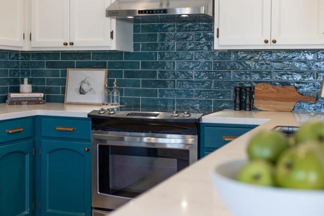 2512 Friesland Court, Santa Cruz CA: https://media.crmls.org/mediaz/38b2e490-1fb3-4104-b931-b6e4134cfd4e.jpg