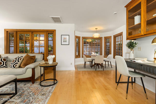 Detail Gallery Image 3 of 27 For 23 Hidden Valley Rd, Monrovia,  CA 91016 - 3 Beds | 2/1 Baths