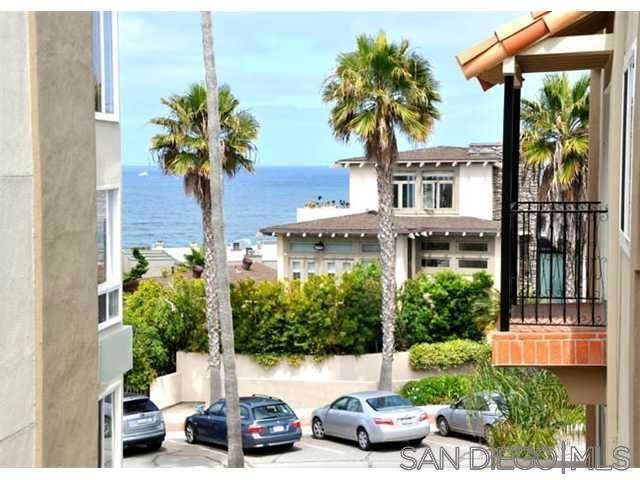 309 Prospect, La Jolla CA: https://media.crmls.org/mediaz/38b3e27a-8338-4d84-8550-da2693f6f2a6.jpg