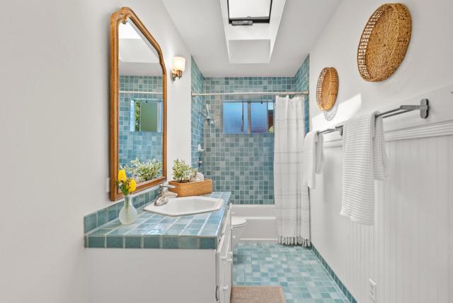 3407 Maplethorpe Lane, Soquel CA: https://media.crmls.org/mediaz/38b6510c-f7bc-437a-b59a-66057ea06e0b.jpg