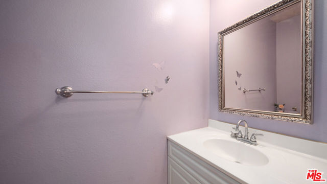 4807 BECK Avenue, 13 photo 8