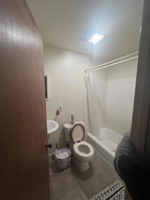 17160 Wilson Way, Royal Oaks CA: https://media.crmls.org/mediaz/38b679bc-f9f6-4f68-a045-513eabe87031.jpg