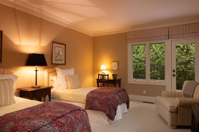 1238 Padre Lane, Pebble Beach CA: https://media.crmls.org/mediaz/38b75e75-34b3-431e-9e81-158acabe64af.jpg