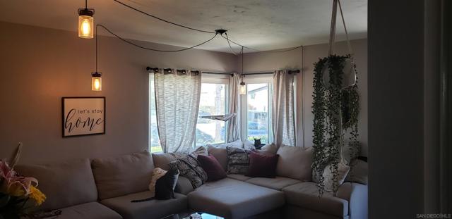 Image 8 of 9 For 3025 B St.  