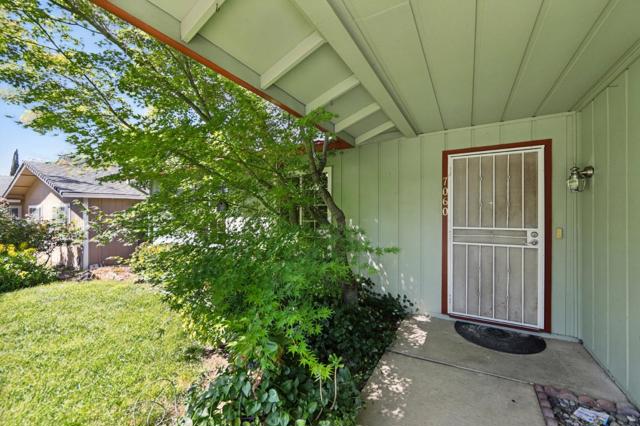 7060 Avenida Rotella, San Jose CA: https://media.crmls.org/mediaz/38b7bfc5-7053-407c-b920-eeb9ea036198.jpg
