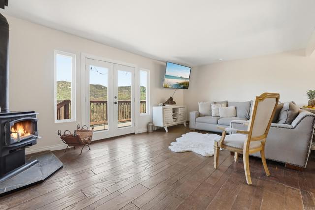 Image 17 of 42 For 3340 Skytrail Ranch Rd