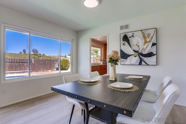 15034 Jenell St, Poway CA: https://media.crmls.org/mediaz/38b90b04-b6ca-4549-a337-83d44239fe11.jpg