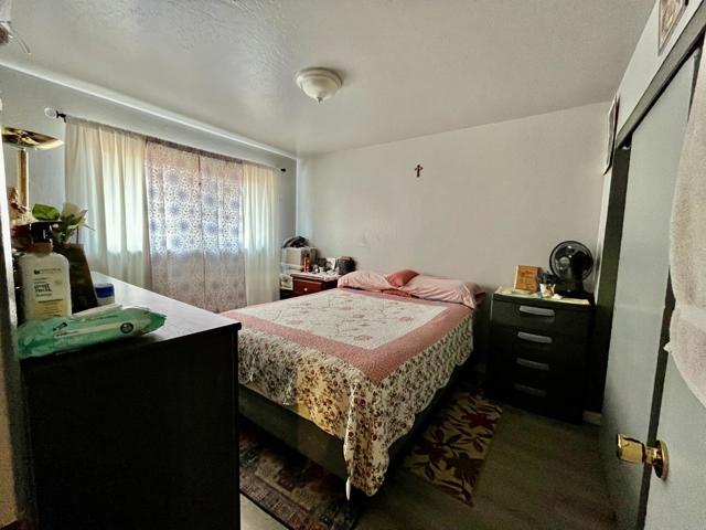 128 Maple Avenue, Watsonville CA: https://media.crmls.org/mediaz/38ba5cb1-3478-4183-ba05-b2193b34b2d9.jpg