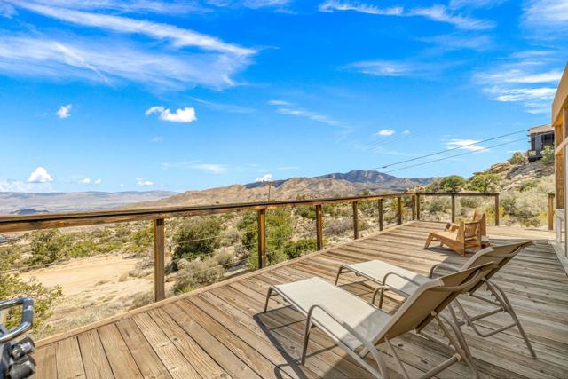 61474 Hanging Rock Lane, Mountain Center CA: https://media.crmls.org/mediaz/38bb1376-7703-4077-b82d-3d7658266ae5.jpg