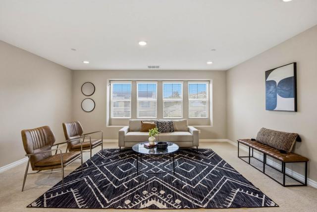 Detail Gallery Image 11 of 35 For 27933 Autumn Ct, Valley Center,  CA 92082 - 4 Beds | 3 Baths