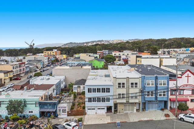 4532 Irving Street, San Francisco CA: https://media.crmls.org/mediaz/38bb5e28-8420-4abd-bed9-521545f6a80f.jpg