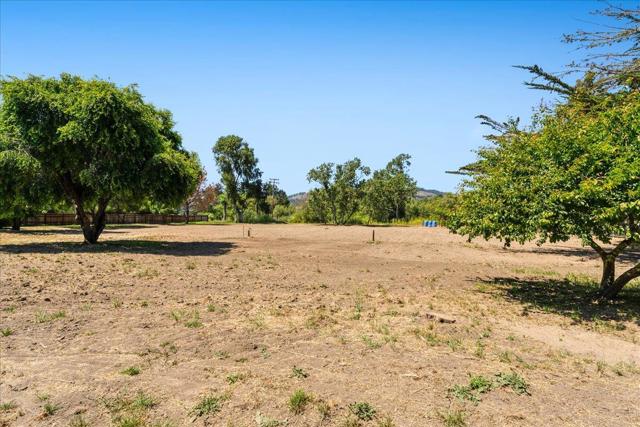 28120 Schulte Road, Carmel CA: https://media.crmls.org/mediaz/38bc3a34-b4de-4bf1-a3fd-d86b71510f7d.jpg