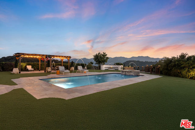 1650 Luse Tank Road, Topanga CA: https://media.crmls.org/mediaz/38bcbaa9-1088-452e-ab5f-03c9f1292cf4.jpg