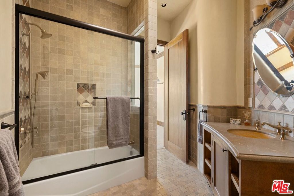 MLS #26848845 image #50