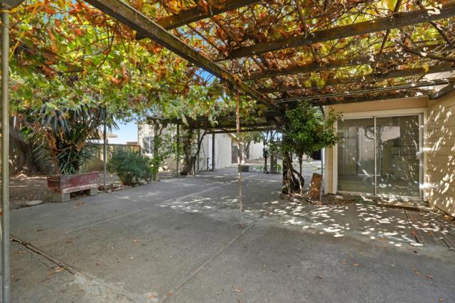 790 Shore Road, Hollister CA: https://media.crmls.org/mediaz/38bfb866-57be-40fc-997c-b76a3dea0df6.jpg