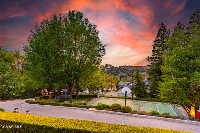 6144 1/4 Chesebro Road, Agoura Hills CA: https://media.crmls.org/mediaz/38bfb9d4-e941-4a36-9c22-61b62ecfac9e.jpg