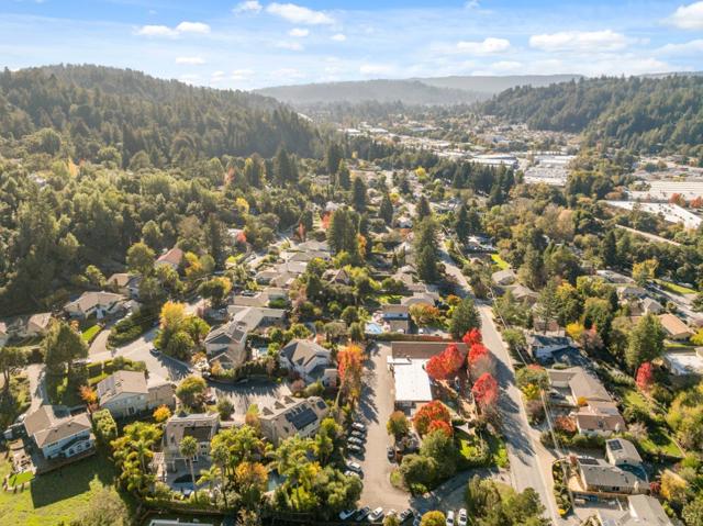 18 Sherman Court, Scotts Valley CA: https://media.crmls.org/mediaz/38c083ff-8ba9-48c3-809e-a586edd21ebe.jpg