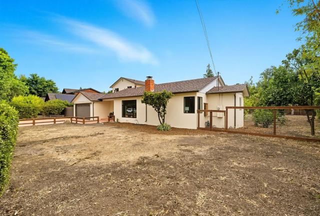 771 Sunshine Drive, Los Altos CA: https://media.crmls.org/mediaz/38c6ad2b-c6b6-438a-86ce-63f5eeea530e.jpg