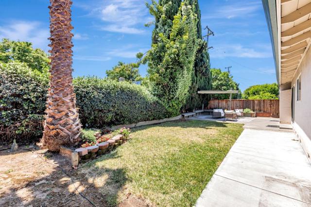3308 Valley Forge Way, San Jose CA: https://media.crmls.org/mediaz/38c6cd5a-217a-4b8b-97e0-0f37c73bb2d3.jpg