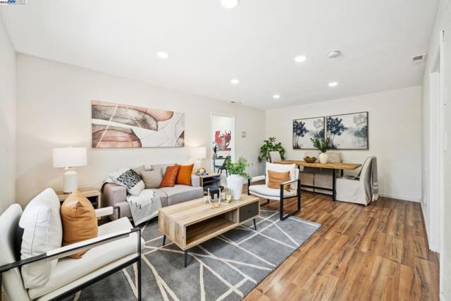 16829 Daryl Avenue, San Lorenzo CA: https://media.crmls.org/mediaz/38c7a86c-c3d4-44d0-8053-990ed0a57b52.jpg