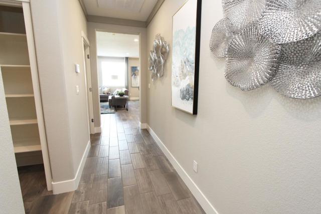 1656 Dolomite Drive, Los Banos CA: https://media.crmls.org/mediaz/38c7c844-9781-4f8b-846f-f0fdae33da30.jpg