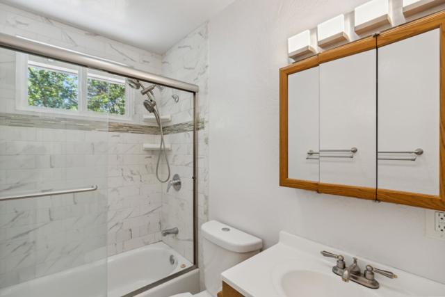 24895 Skyland Road, Los Gatos CA: https://media.crmls.org/mediaz/38c840d1-a0cc-40be-8d30-d73f1a77dfd7.jpg