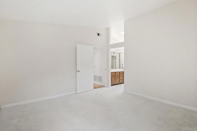 4065 Caminito Davila, San Diego CA: https://media.crmls.org/mediaz/38c88780-8120-47b4-92e5-bf954f4c4e87.jpg