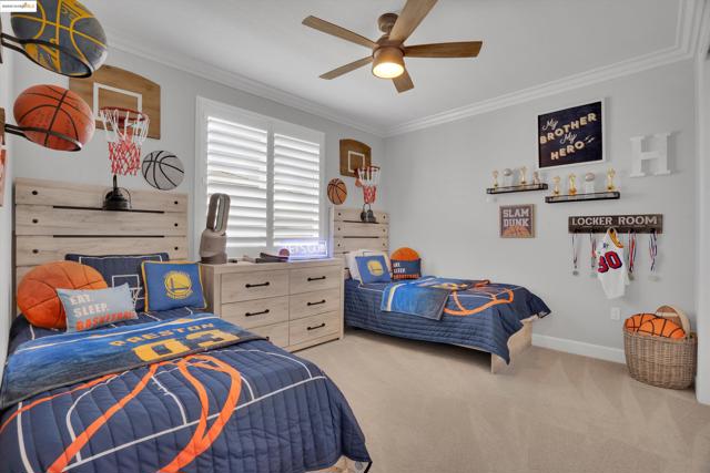 542 Harbor Cove Cir, Discovery Bay CA: https://media.crmls.org/mediaz/38c8abc6-fa8e-4817-b0fb-506401b28bab.jpg